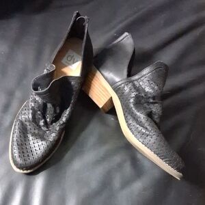 Black Woven Women's Shoes